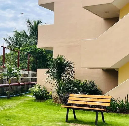 Apartment Condo, Pool View, With Wifi Lapu-Lapu City