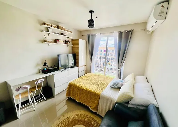 Apartment Condo, Pool View, With Wifi Lapu-Lapu City