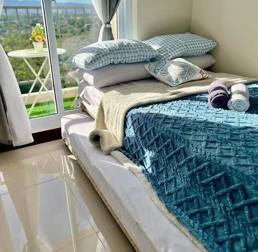 Condo, Pool View, With Wifi Apartment Lapu-Lapu City